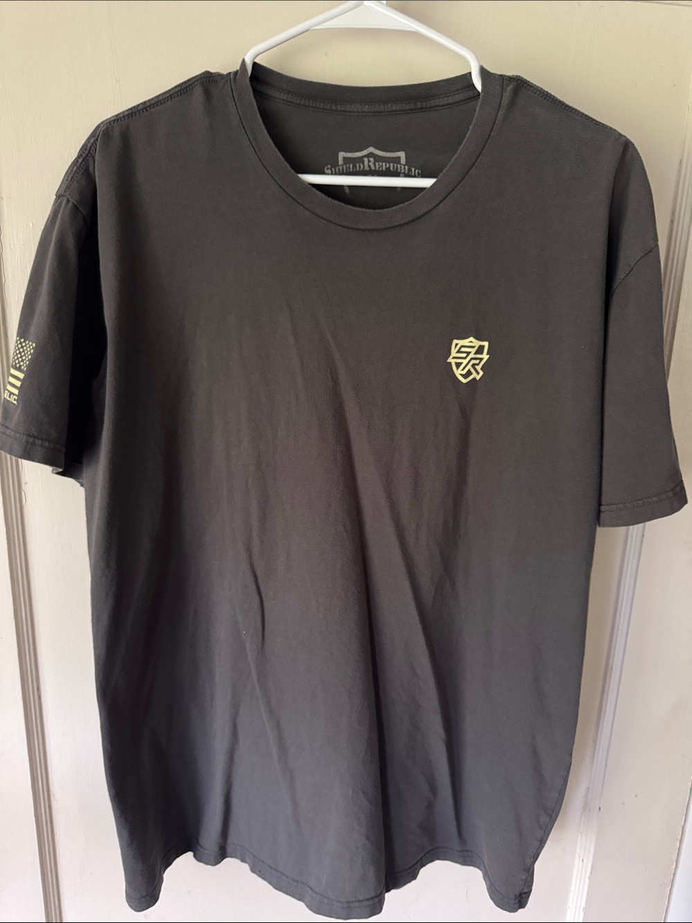 Men's Gray Logo Tee
